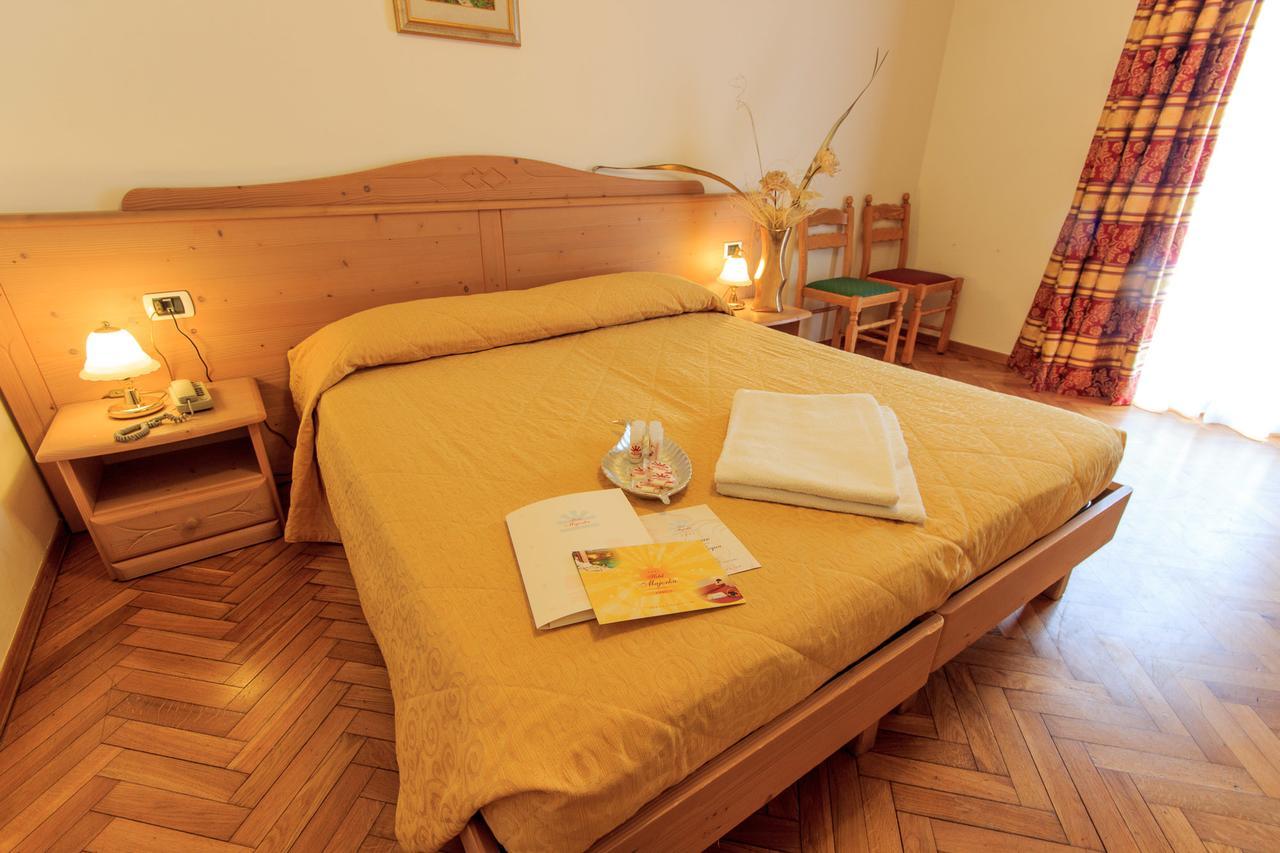 Hotel Majorka Andalo Buitenkant foto