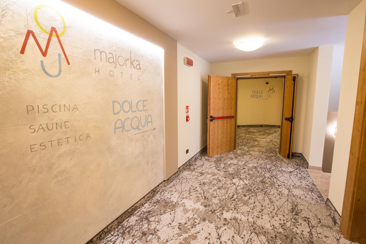 Hotel Majorka Andalo Buitenkant foto